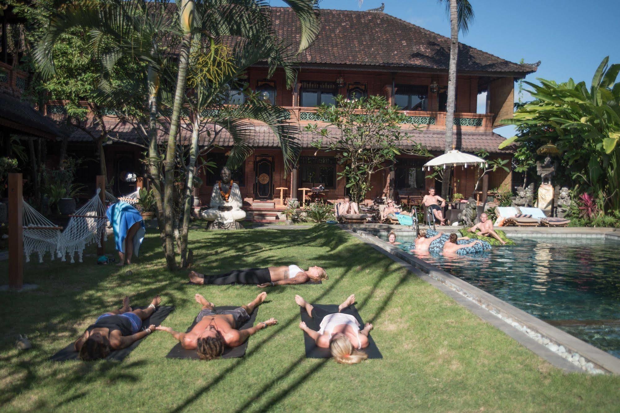 Puri Garden Hotel & Hostel Ubud  Exterior photo